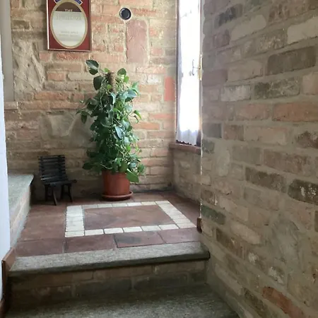 House Antica Dimora Soggiorni In Langa Centro Storico * La Morra
